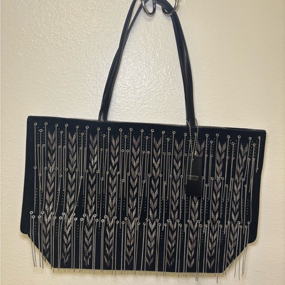 Elegant Black and White Patterned Tote - Picture 2 of 7